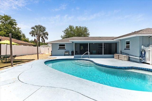 3903 24TH AVENUE W, Bradenton, FL 34205