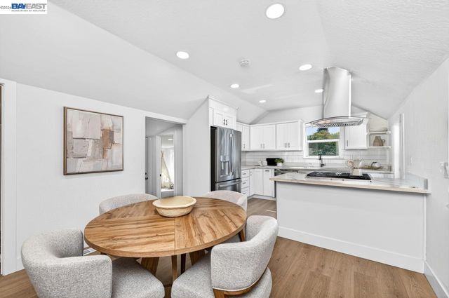 1038 Division St, Pleasanton, CA 94566
