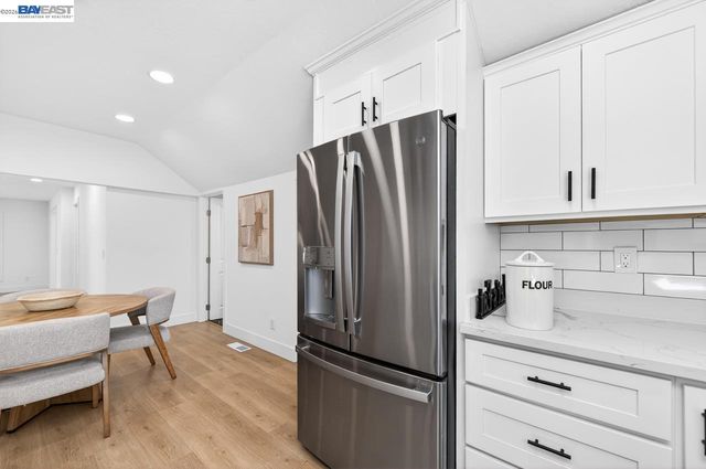1038 Division St, Pleasanton, CA 94566