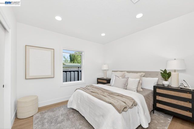 1038 Division St, Pleasanton, CA 94566