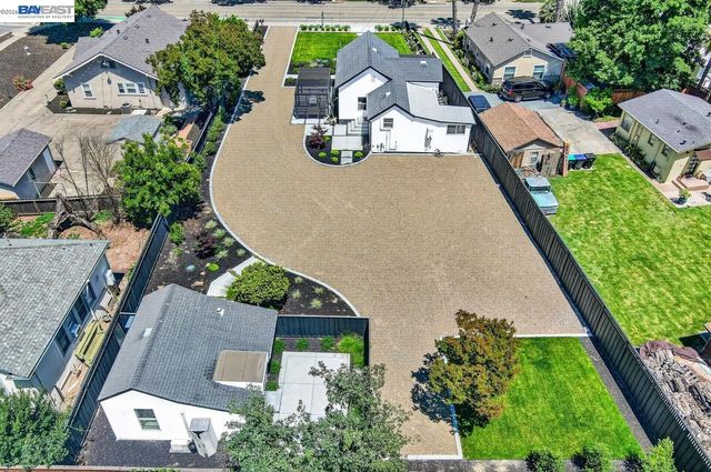 1038 Division St, Pleasanton, CA 94566