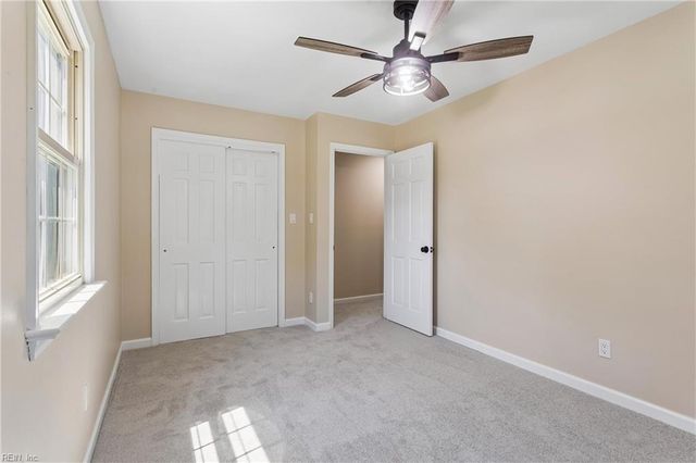 99 W Rexford DR, Newport News, VA 23608