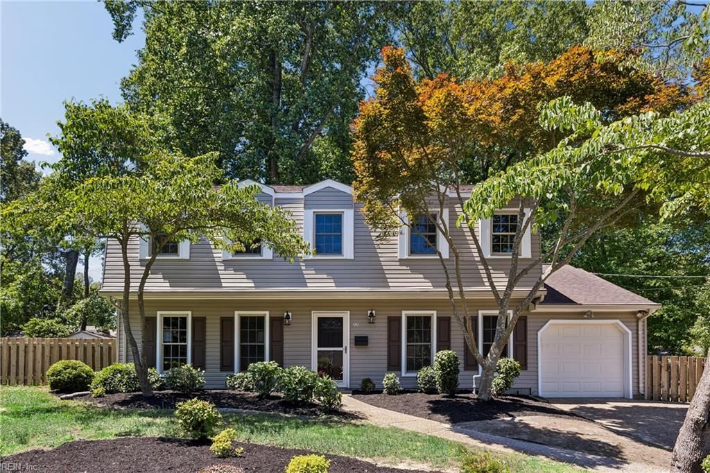99 W Rexford DR, Newport News, VA 23608