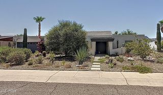 3529 E CANNON Drive, Phoenix, AZ 85028