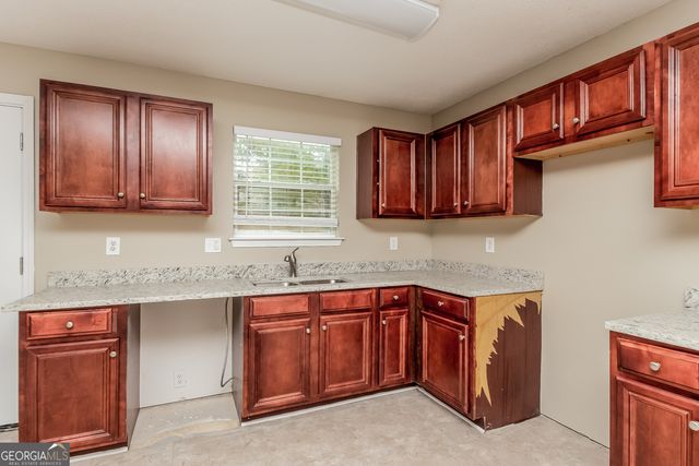 3746 Natrona Court, Ellenwood, GA 30294
