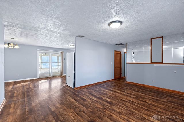 634 Martin Drive, Xenia, OH 45385