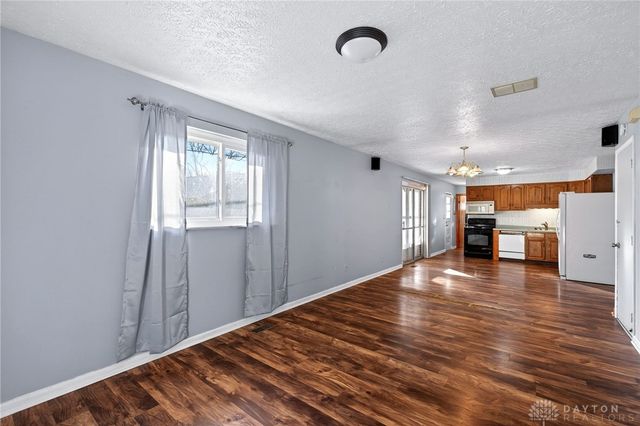 634 Martin Drive, Xenia, OH 45385