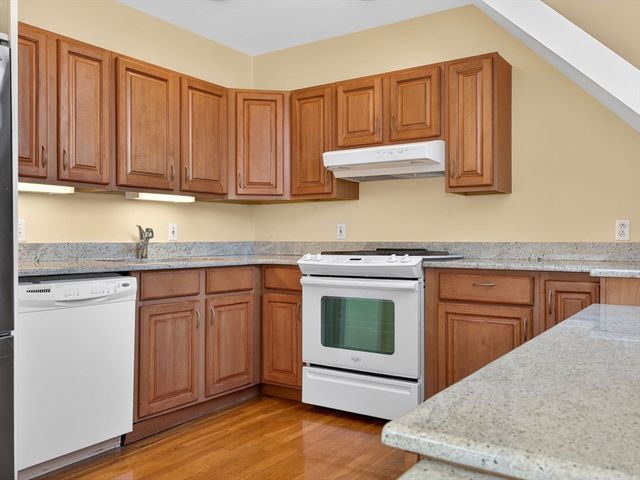 30 Welles Ave 3, Boston, MA 02124