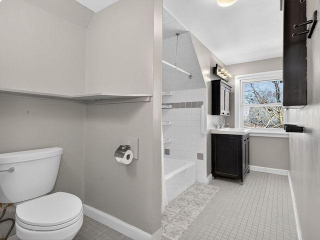 30 Welles Ave 3, Boston, MA 02124