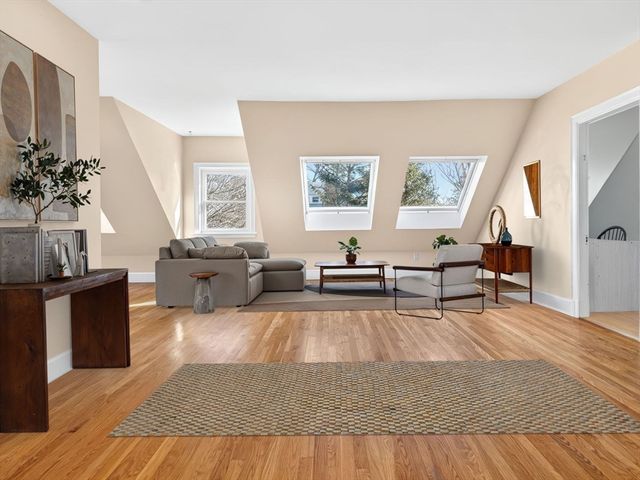 30 Welles Ave 3, Boston, MA 02124