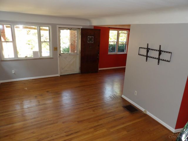 1022 Benz Avenue, Cincinnati, OH 45238