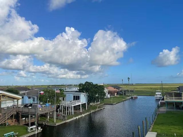 126 Driftwood, Freeport, TX 77541
