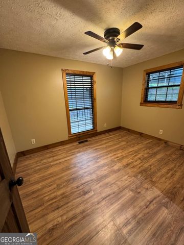 678 Lakeview Circle, Morganton, GA 30560