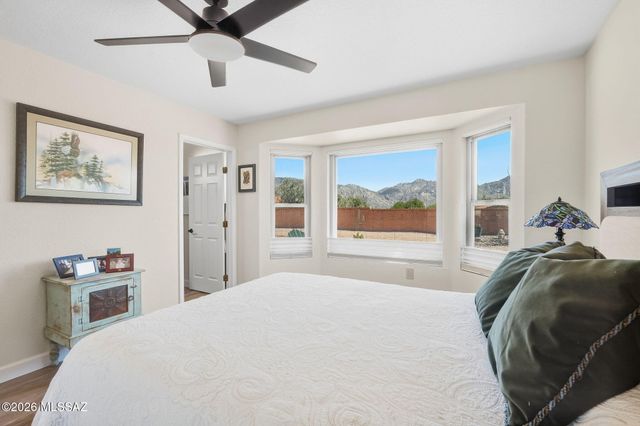 1560 E Chisholm Lane, Oro Valley, AZ 85755