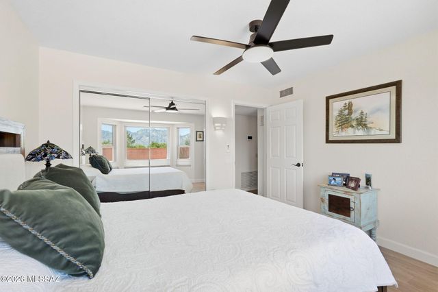 1560 E Chisholm Lane, Oro Valley, AZ 85755