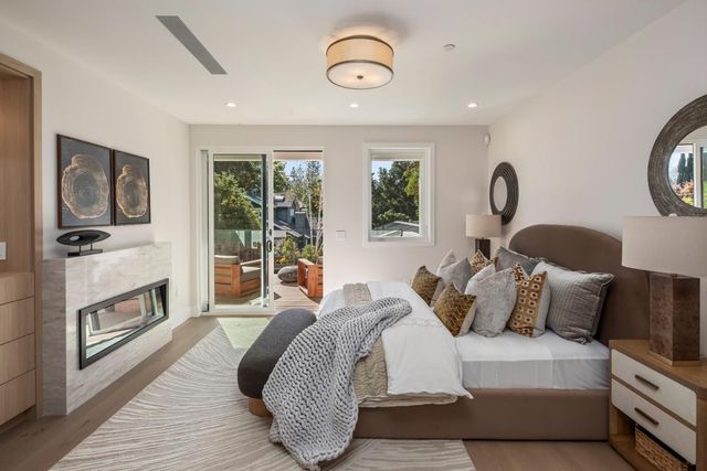 854 Cambridge Avenue, Menlo Park, CA 94025