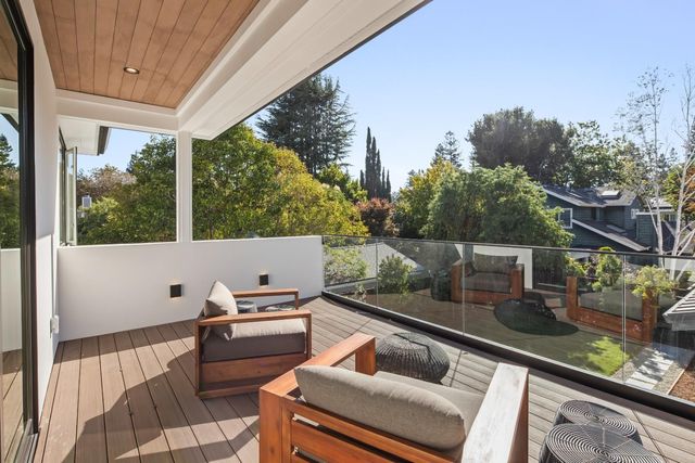 854 Cambridge Avenue, Menlo Park, CA 94025