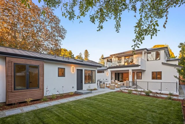 854 Cambridge Avenue, Menlo Park, CA 94025