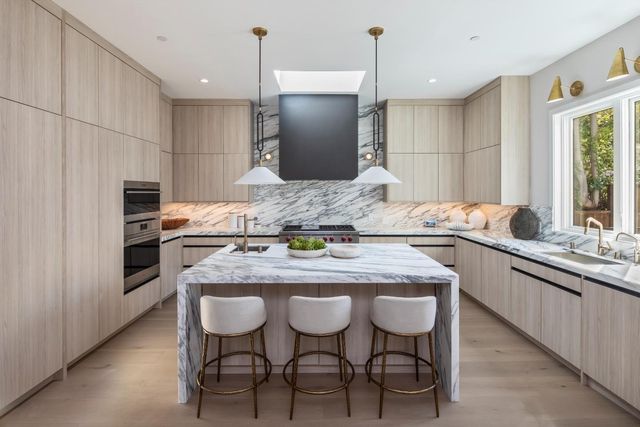 854 Cambridge Avenue, Menlo Park, CA 94025
