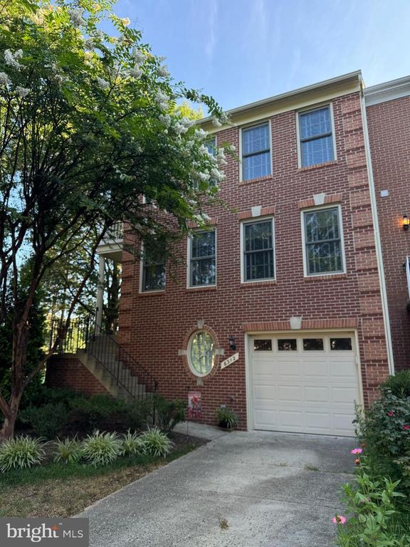 6312 SHARPS DR, Centreville, VA 20121