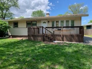 83 Indianwood Drive, Thornton, IL 60476