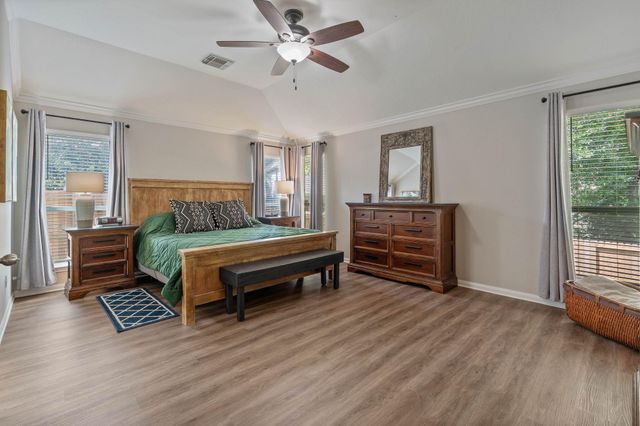 2504 N Yorkchase Lane, Conroe, TX 77304