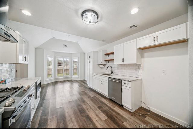 29477 E 156th St S Street, Coweta, OK 74429