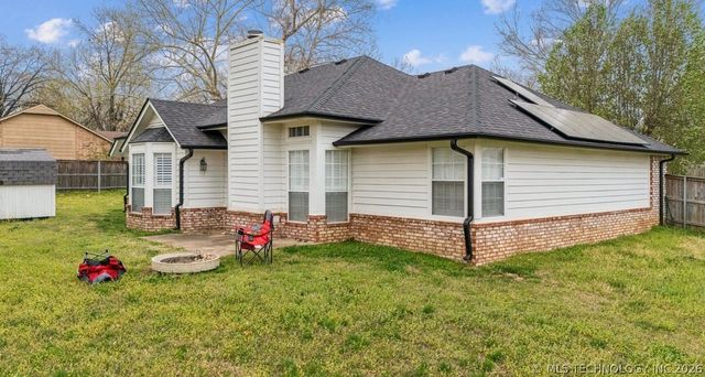 29477 E 156th St S Street, Coweta, OK 74429