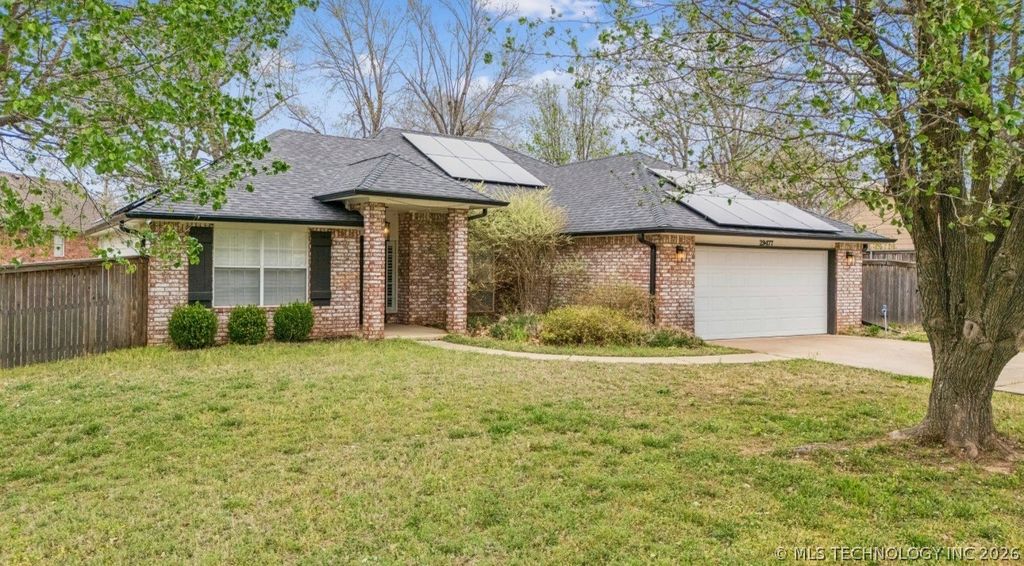 29477 E 156th St S Street, Coweta, OK 74429