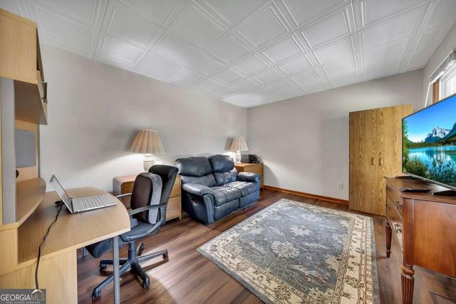 402 Dockside Cove, Woodstock, GA 30189