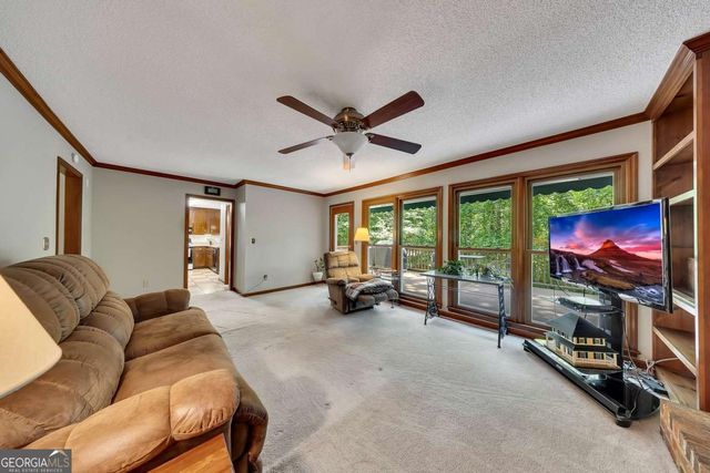 402 Dockside Cove, Woodstock, GA 30189