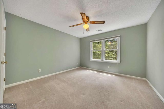 402 Dockside Cove, Woodstock, GA 30189