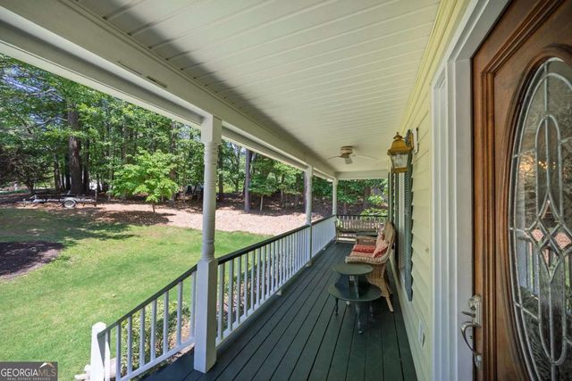 402 Dockside Cove, Woodstock, GA 30189