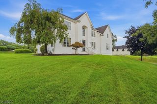78 Ridge Rd, North Haledon Boro, NJ 07508