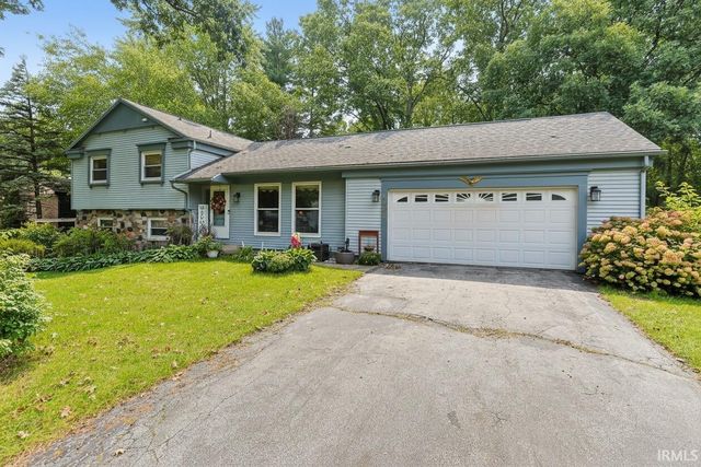 16841 Colony Drive, South Bend, IN 46635