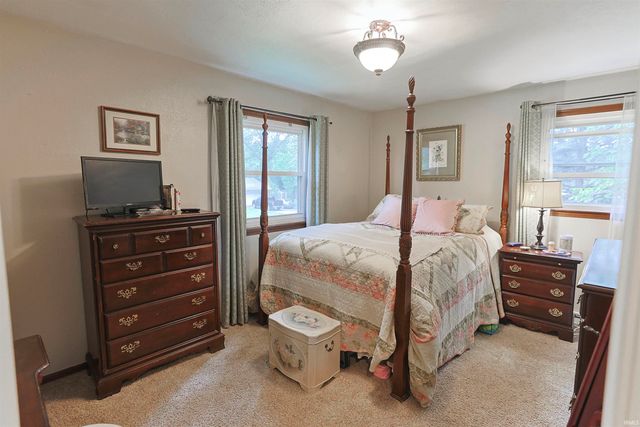 16841 Colony Drive, South Bend, IN 46635