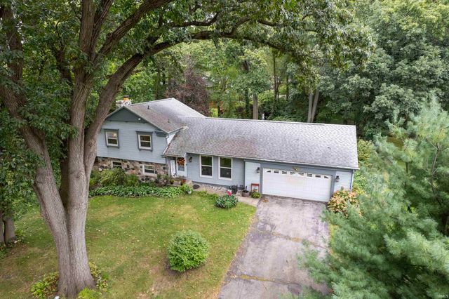 16841 Colony Drive, South Bend, IN 46635