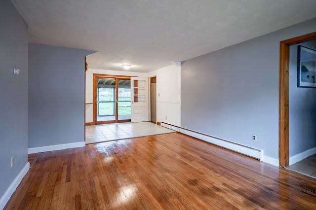 5 Martin Dr, Billerica, MA 01821