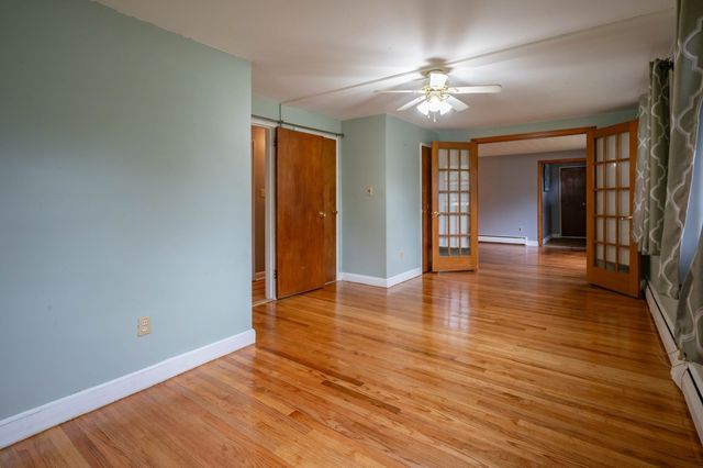 5 Martin Dr, Billerica, MA 01821