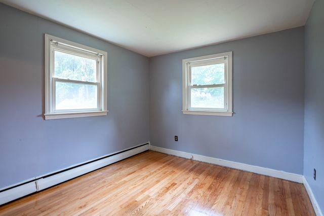 5 Martin Dr, Billerica, MA 01821