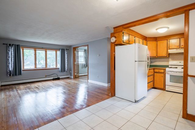 5 Martin Dr, Billerica, MA 01821