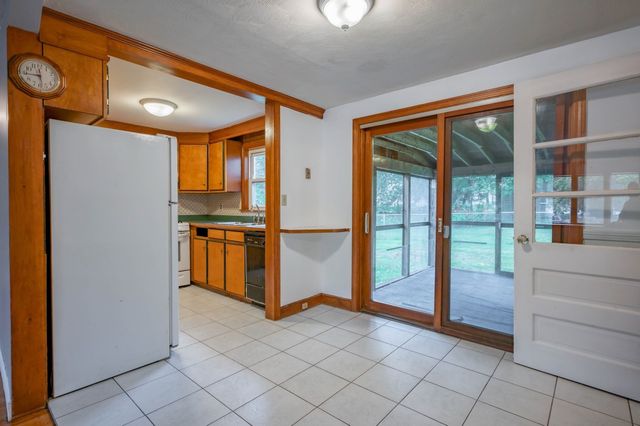 5 Martin Dr, Billerica, MA 01821