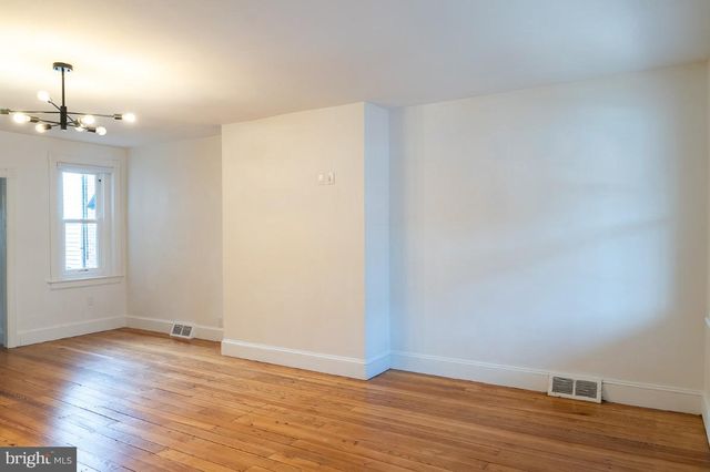 263 WASHINGTON ST, Royersford, PA 19468