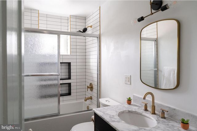 263 WASHINGTON ST, Royersford, PA 19468