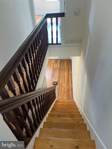 263 WASHINGTON ST, Royersford, PA 19468