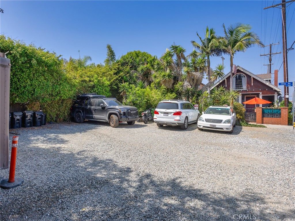 42 19th Avenue, Venice, CA 90291 — exterior