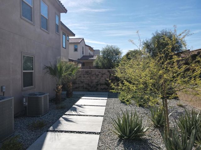 35815 Mccarthy Street, Palm Desert, CA 92211