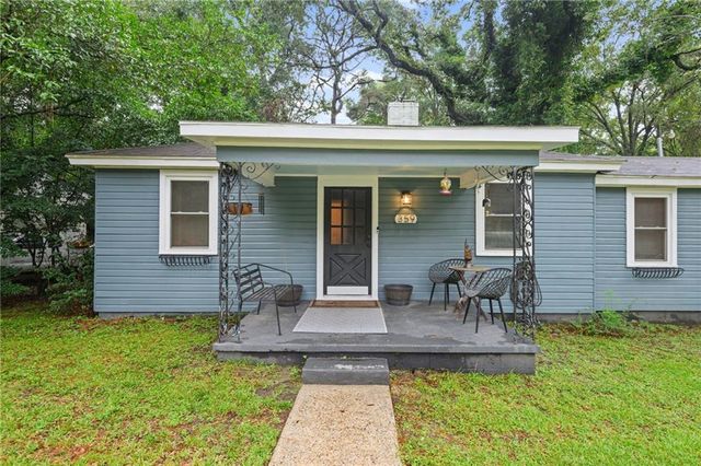 359 Pineview Lane W, Mobile, AL 36608