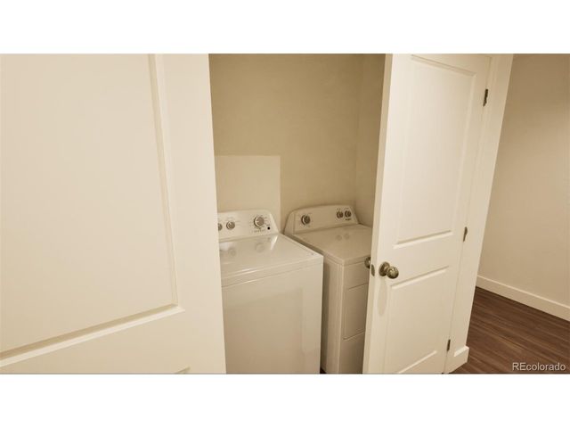 9989 Revere Ct, Commerce City, CO 80022