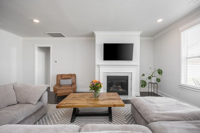 1218 Pebble Run Rd, Hendersonville, TN 37075